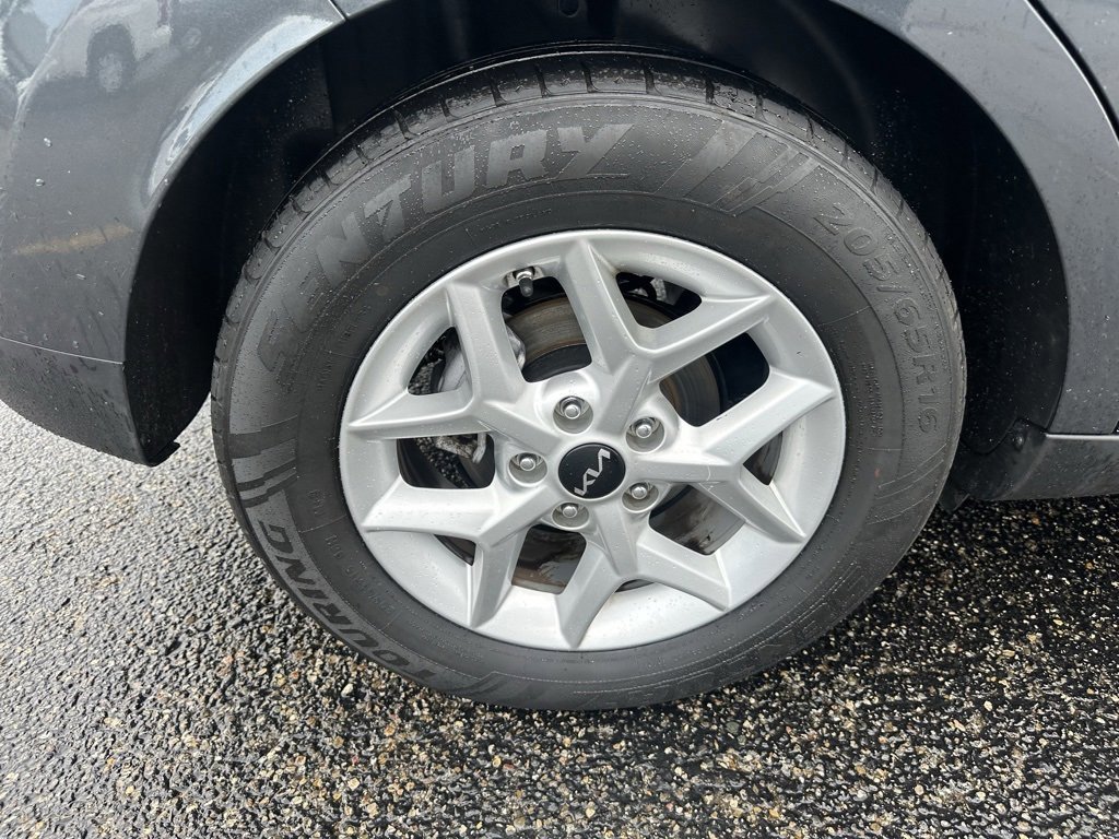 Used 2023 Kia Soul LX w/ LX Technology Package image 27