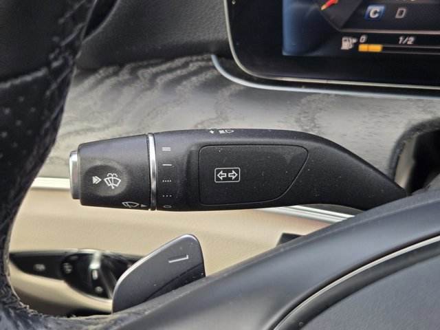 Used 2018 Mercedes-Benz E 300 4MATIC w/ Premium 2 Package image 27