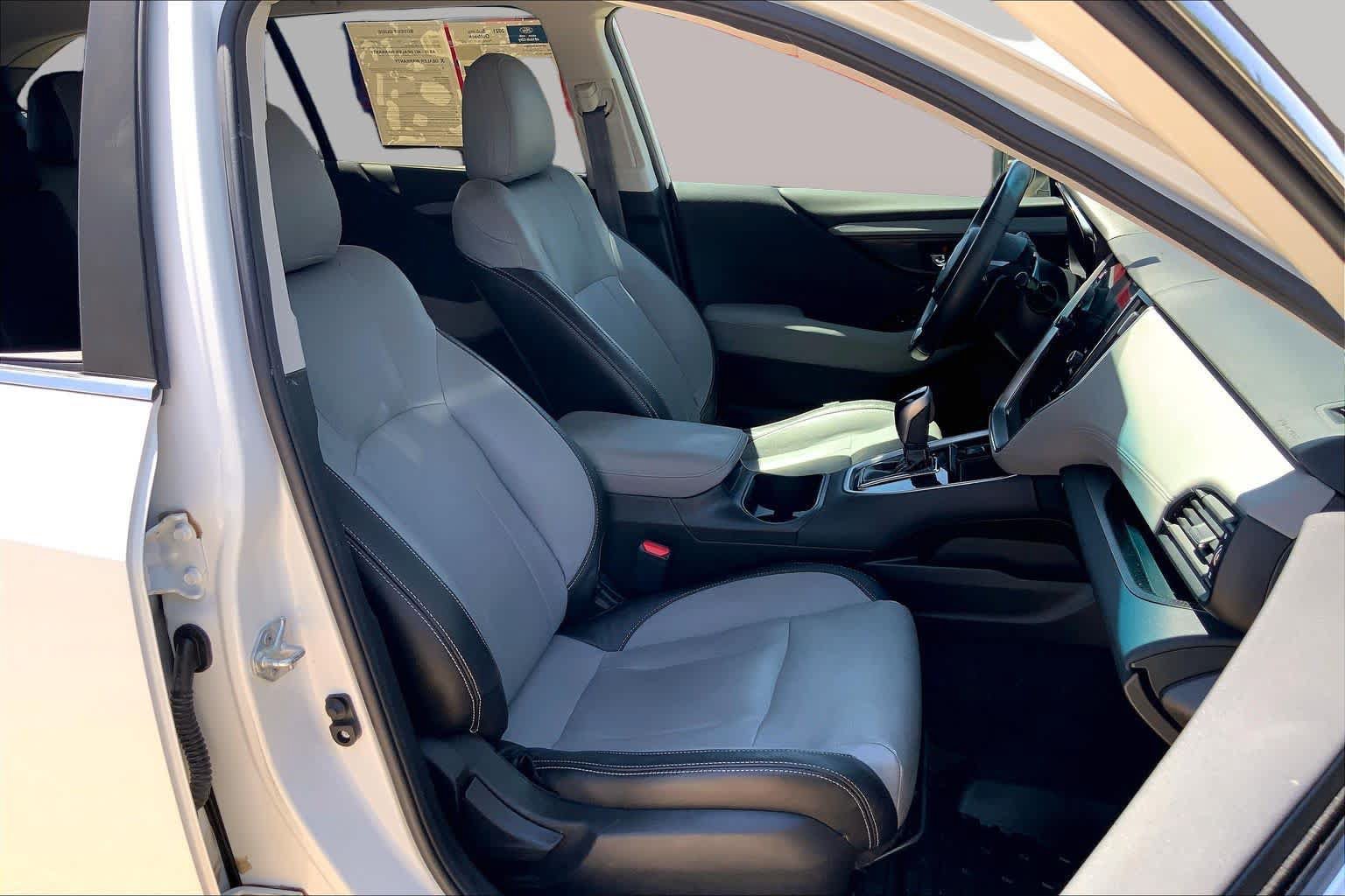Used 2021 Subaru Outback Premium AWD/4WD image 9