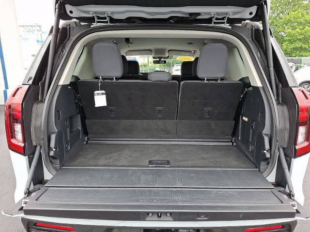 Certified 2025 Ford Expedition Active AWD/4WD image 27