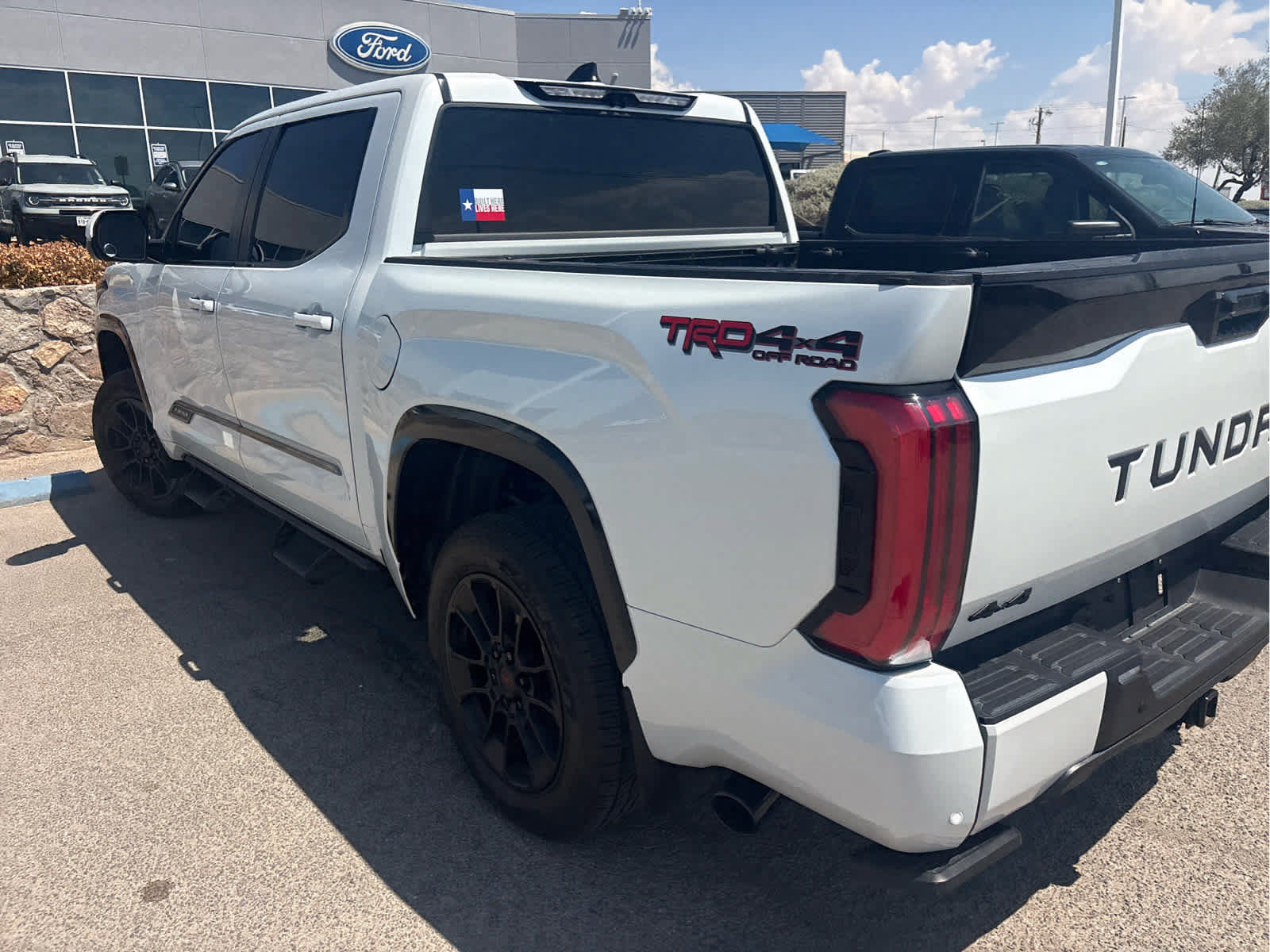 Used 2026 Toyota Tundra Platinum w/ TRD Off-Road Package AWD/4WD image 45
