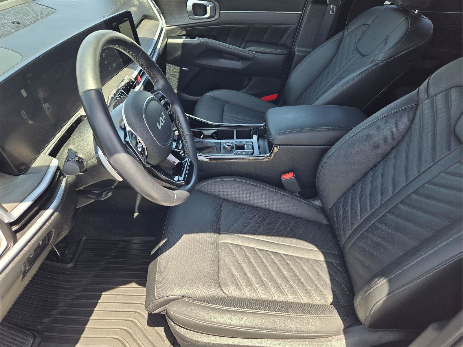 Used 2025 Kia Sorento SX Prestige AWD/4WD image 12