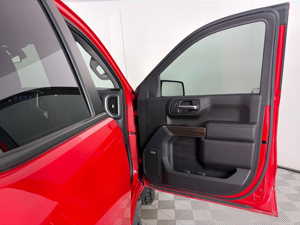 Used 2021 Chevrolet Silverado 1500 LT Trail Boss w/ Convenience Package II AWD/4WD image 30