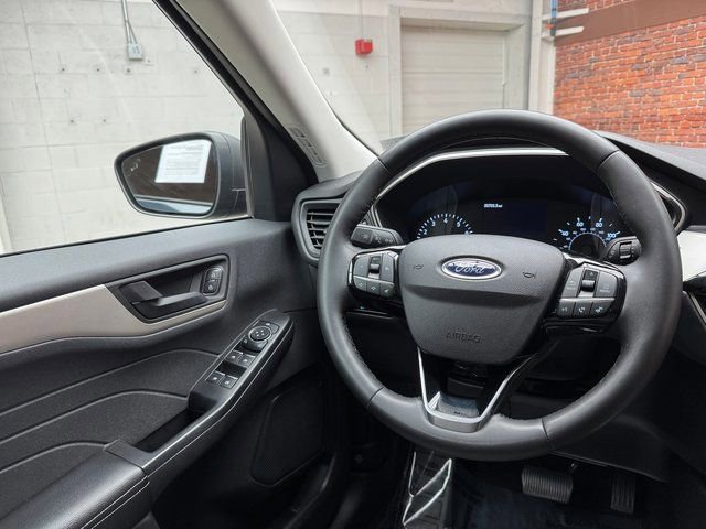Certified 2022 Ford Escape SE w/ Convenience Package image 14