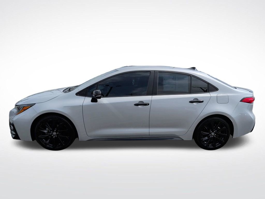 Used 2021 Toyota Corolla SE w/ Carpet Mat Package (TMS) FWD image 13