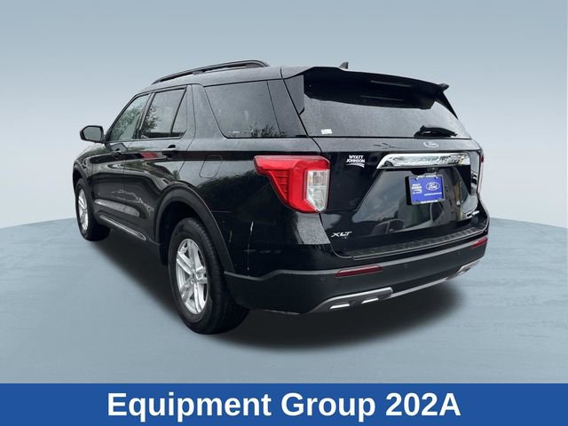 Certified 2022 Ford Explorer XLT w/ Equipment Group 202A AWD/4WD image 6