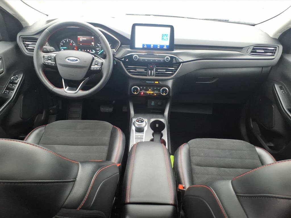 Certified 2022 Ford Escape SEL w/ SEL Stealth AWD Package image 10