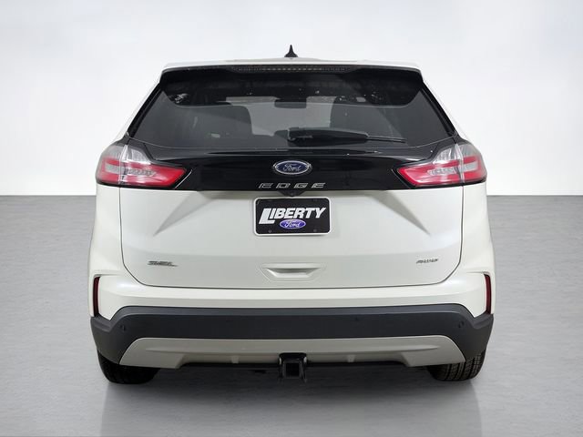 Certified 2023 Ford Edge SEL w/ Convenience Package AWD/4WD image 4