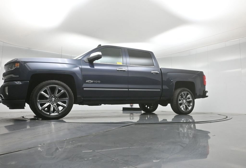 Used 2018 Chevrolet Silverado 1500 LTZ Z71 w/ Centennial Edition image 32