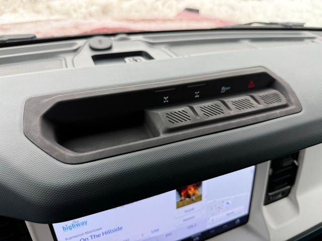 Certified 2025 Ford Bronco Heritage Edition image 25