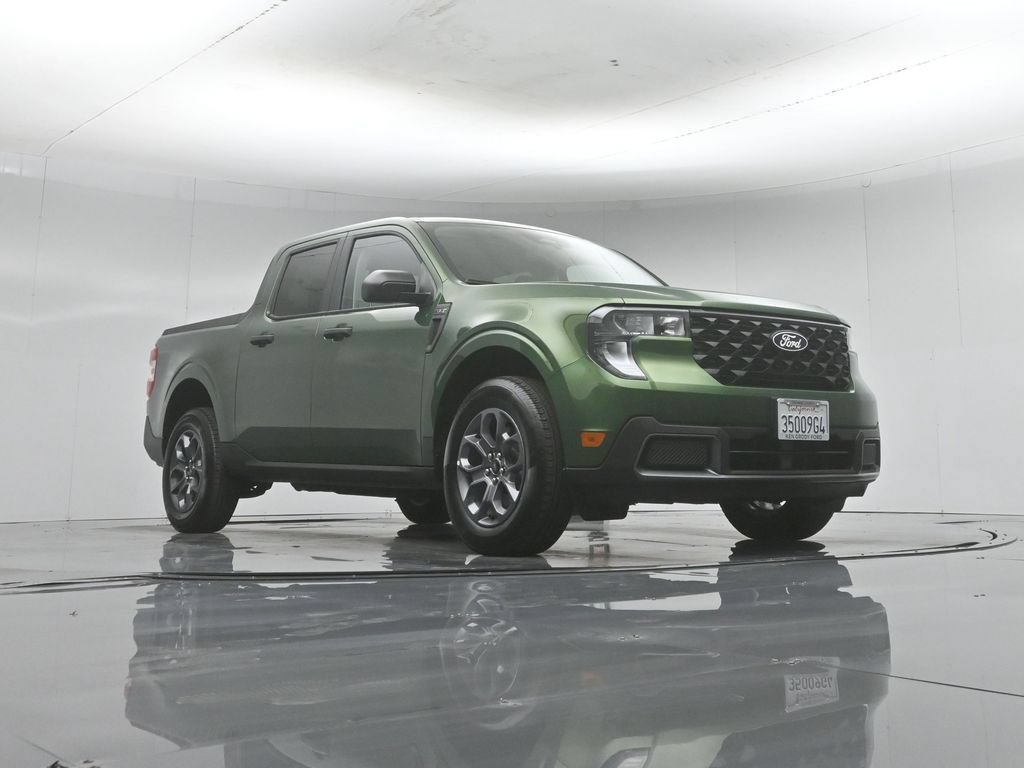 Certified 2025 Ford Maverick XLT FWD image 48