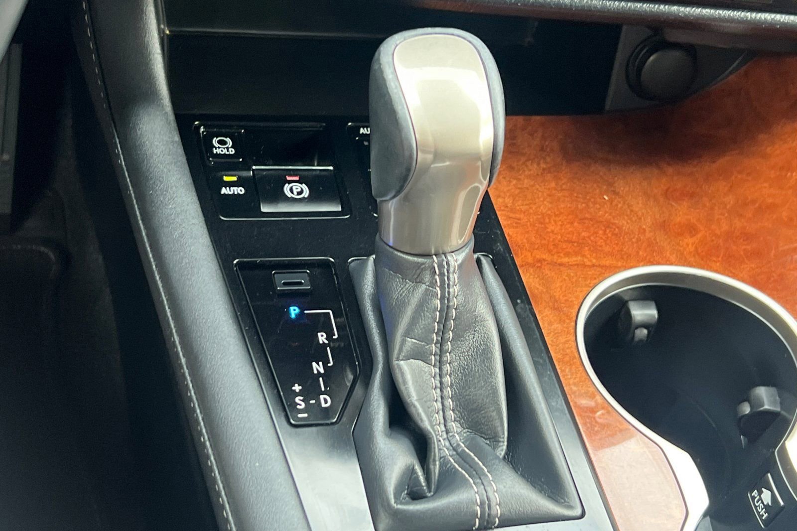 Used 2019 Lexus RX 350L AWD image 24