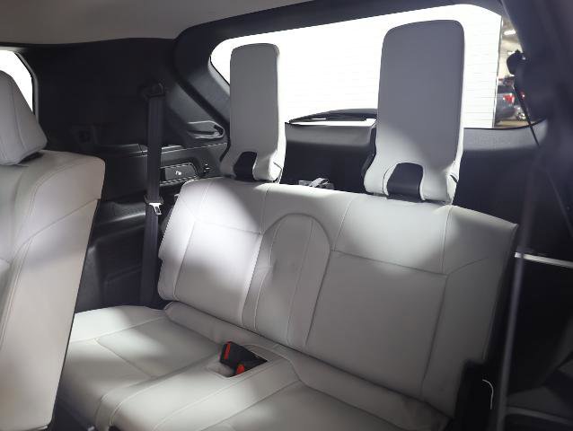 Used 2023 Mitsubishi Outlander SEL image 10