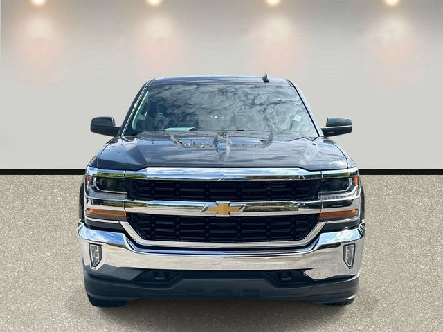 Used 2019 Chevrolet Silverado 1500 LT w/ All Star Edition AWD/4WD image 2
