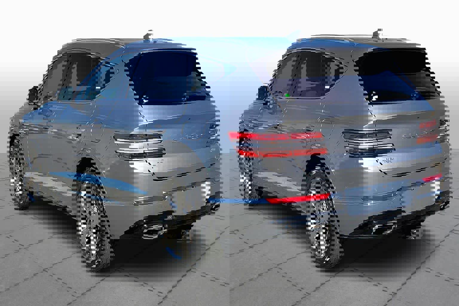 Used 2024 Genesis GV80 2.5T w/ Prestige Package image 4