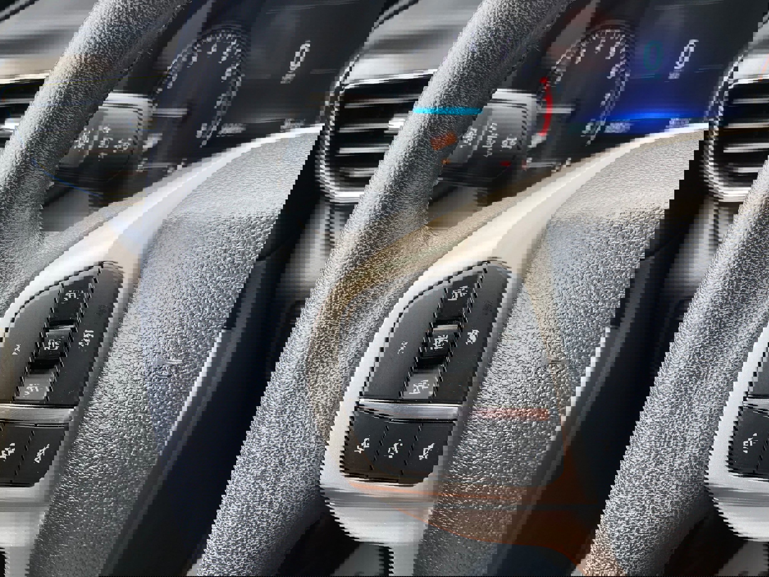 Certified 2023 Ford Explorer XLT w/ Equipment Group 202A image 16