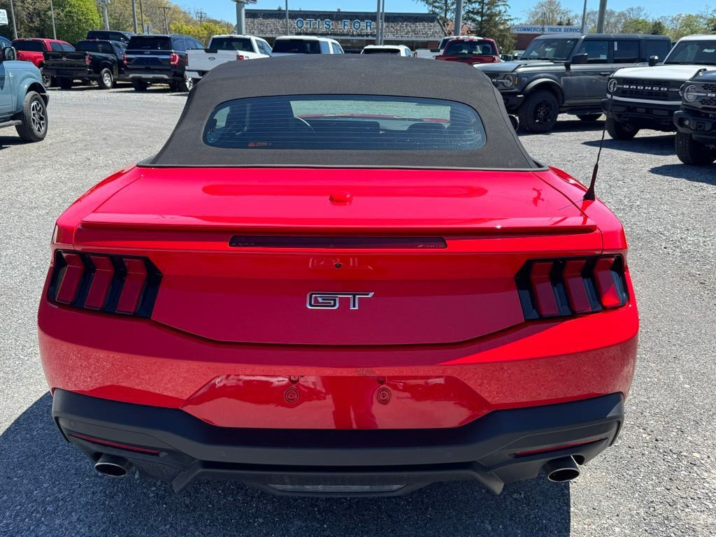 Certified 2025 Ford Mustang GT Premium RWD image 7