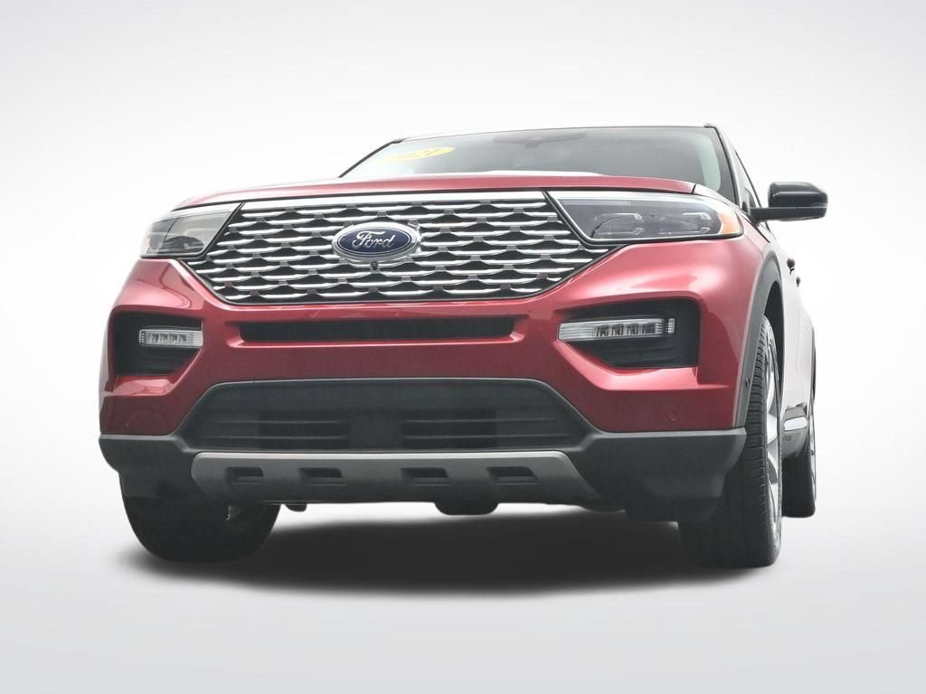 Certified 2021 Ford Explorer Platinum w/ Equipment Group 601A AWD/4WD image 39