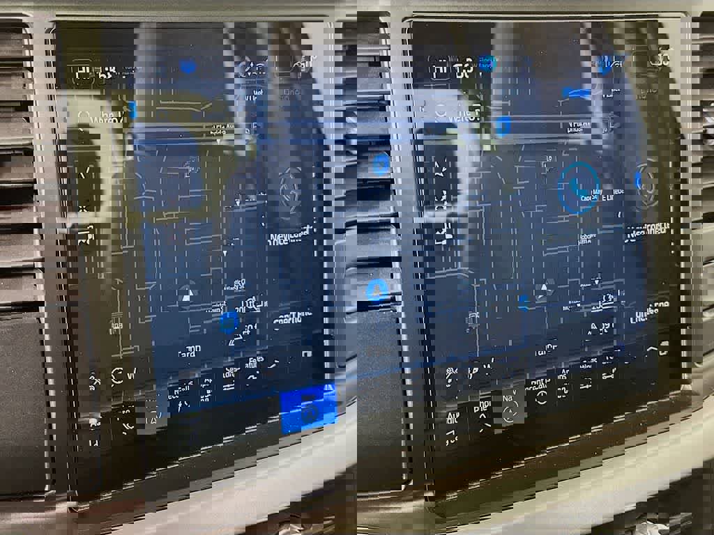 Certified 2023 Ford F150 Lightning XLT image 28