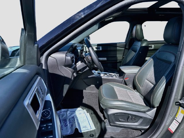 Certified 2023 Ford Explorer Timberline w/ Timberline Technology Package AWD/4WD image 29