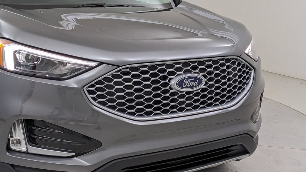 Certified 2024 Ford Edge SEL w/ Convenience Package AWD/4WD image 39