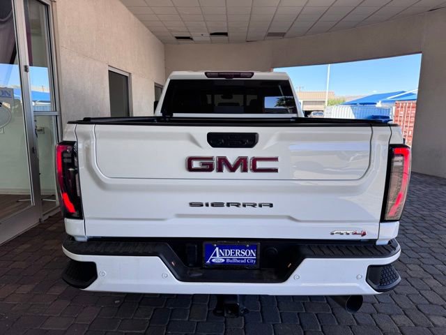 Used 2025 GMC Sierra 2500 AT4 w/ AT4 Premium Plus Package AWD/4WD image 4