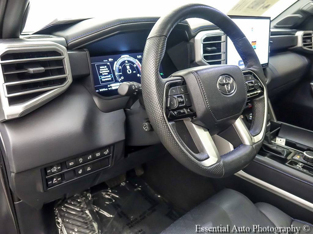 Used 2023 Toyota Tundra Platinum w/ Advanced Package AWD/4WD image 11