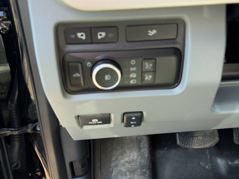 Certified 2024 Ford F350 XLT w/ XLT Premium Package AWD/4WD image 25