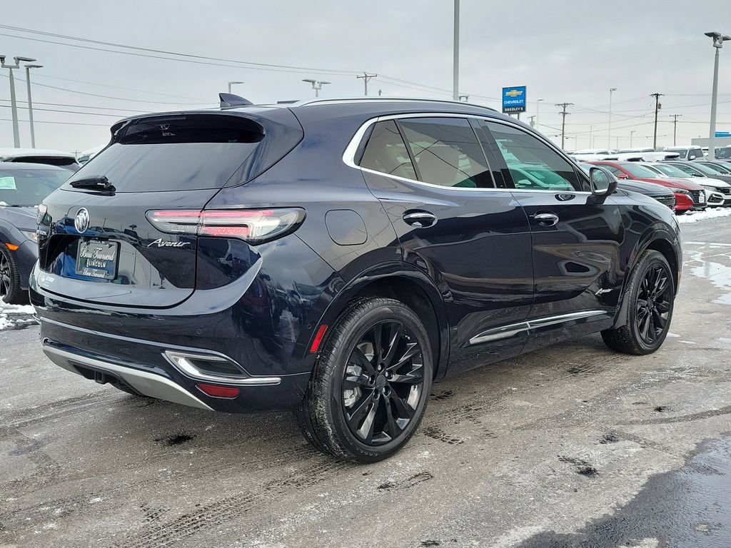 Used 2021 Buick Envision Avenir w/ Technology Package II image 4