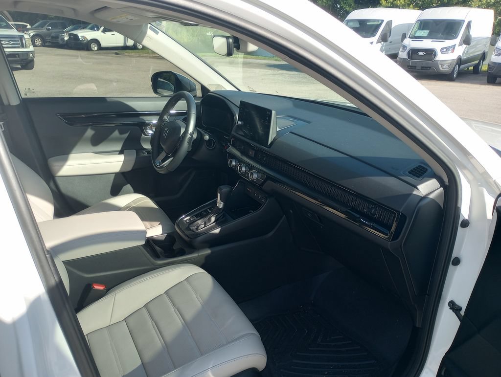 Used 2026 Honda CR-V EX-L image 11