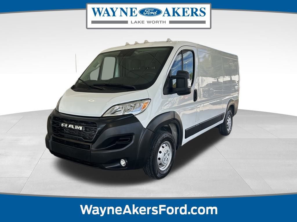 Used 2023 RAM ProMaster 2500 w/ Convenience Group image 7