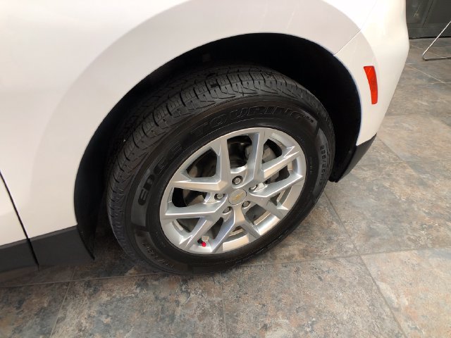 Used 2022 Chevrolet Equinox LT AWD/4WD image 9