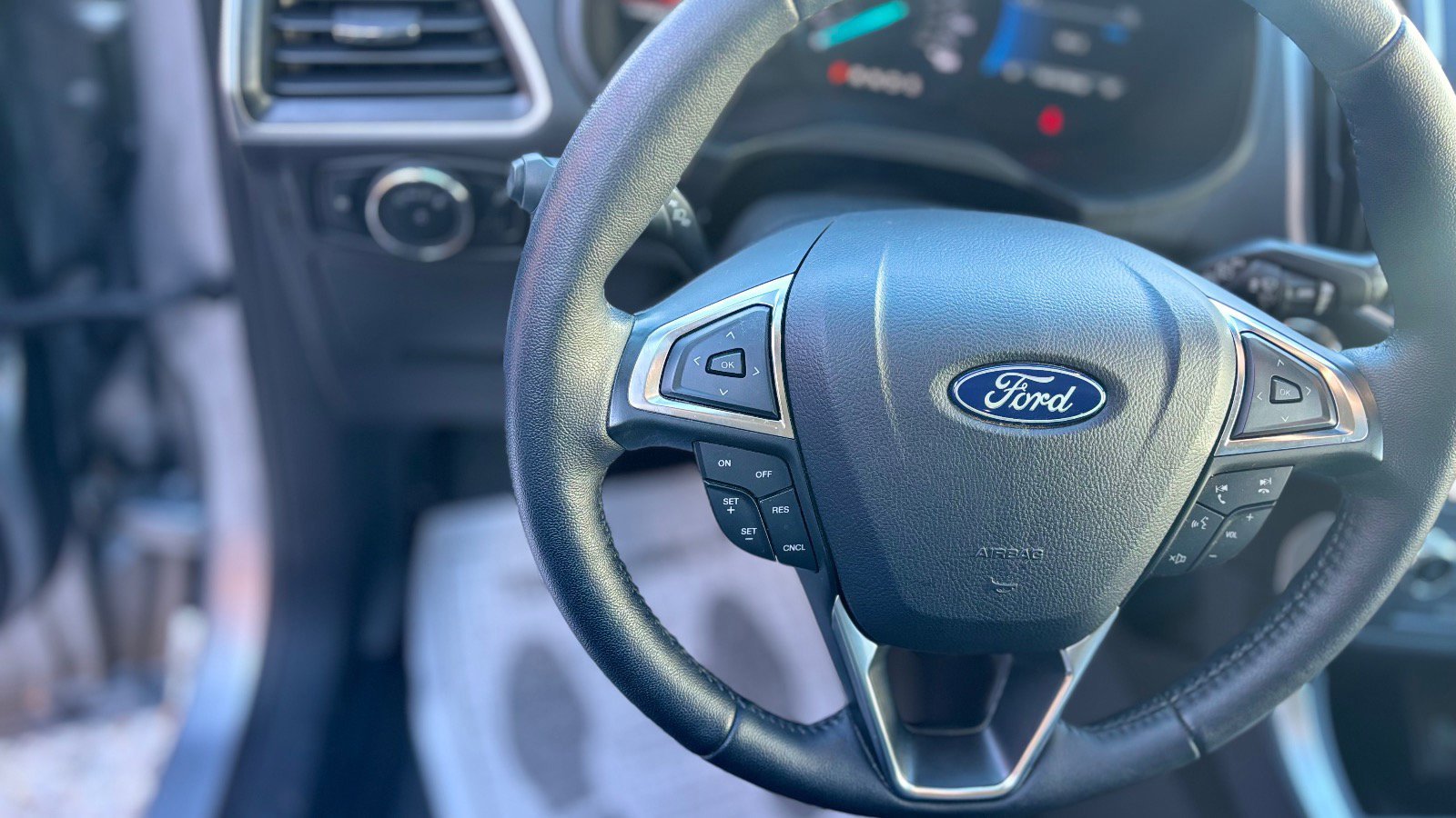 Certified 2024 Ford Edge SEL w/ Convenience Package image 30