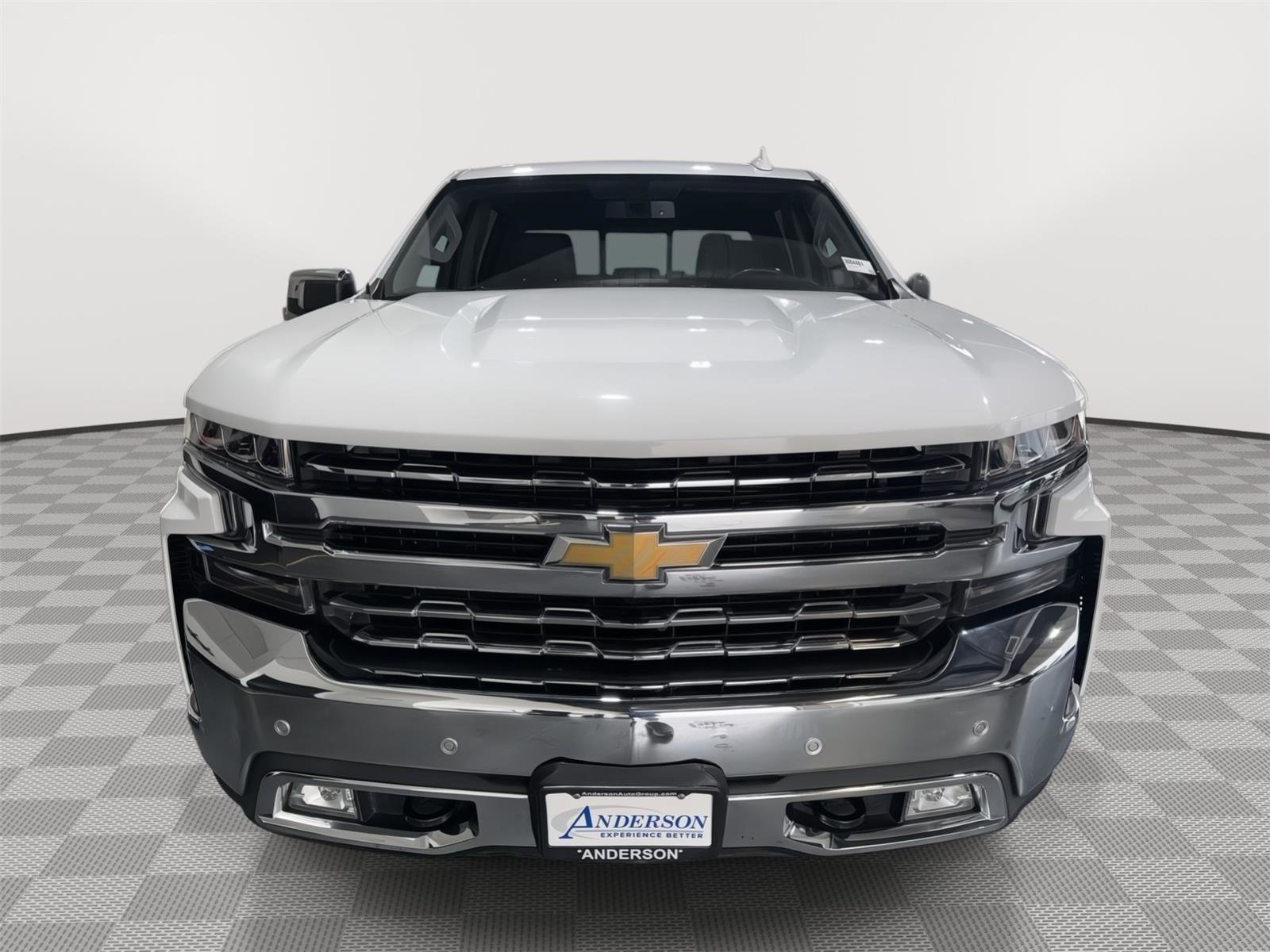 Used 2020 Chevrolet Silverado 1500 LTZ w/ LTZ Plus Package AWD/4WD image 4