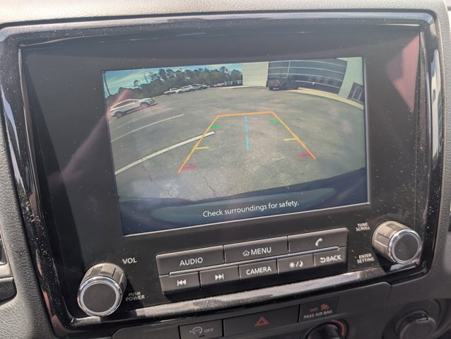 Used 2024 Nissan Frontier SV AWD/4WD image 12