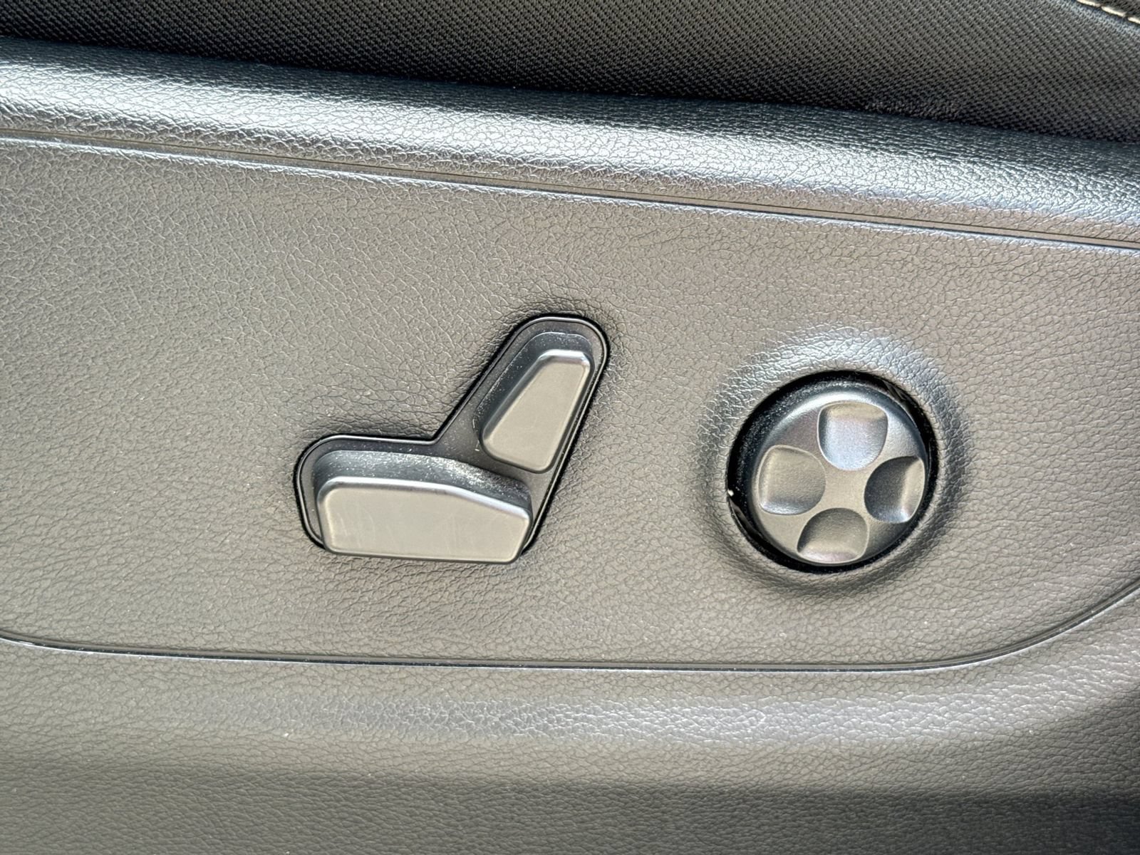 Used 2021 RAM 1500 Big Horn AWD/4WD image 23