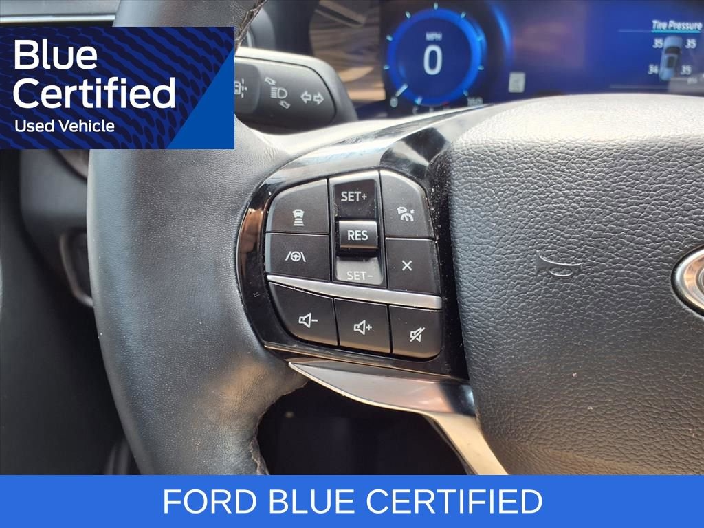 Certified 2022 Ford Explorer Platinum w/ Equipment Group 601A AWD/4WD image 17