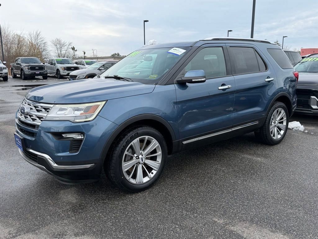 Certified 2018 Ford Explorer Limited image 3