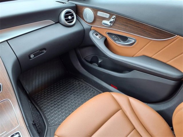 Used 2020 Mercedes-Benz C 300 4MATIC Sedan image 9