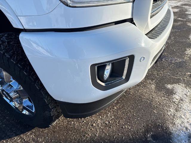 Used 2018 GMC Sierra 2500 SLT w/ Duramax Plus Package image 17