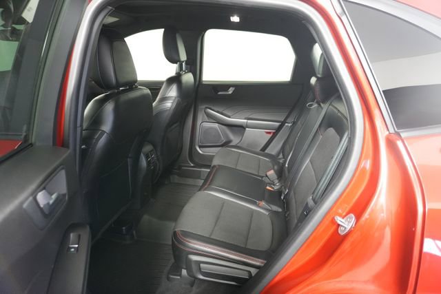 Certified 2023 Ford Escape ST-Line w/ Tech Pack #1 image 27