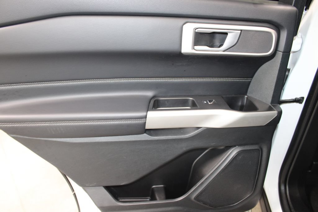 Certified 2023 Ford Explorer XLT AWD/4WD image 21