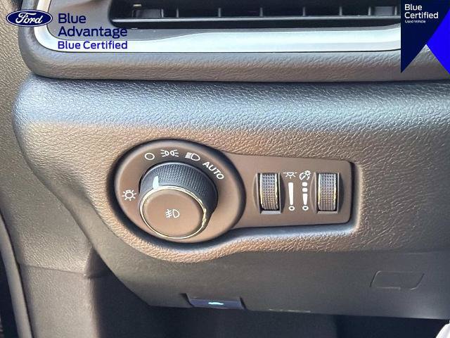 Used 2026 Chrysler Pacifica Select FWD image 30