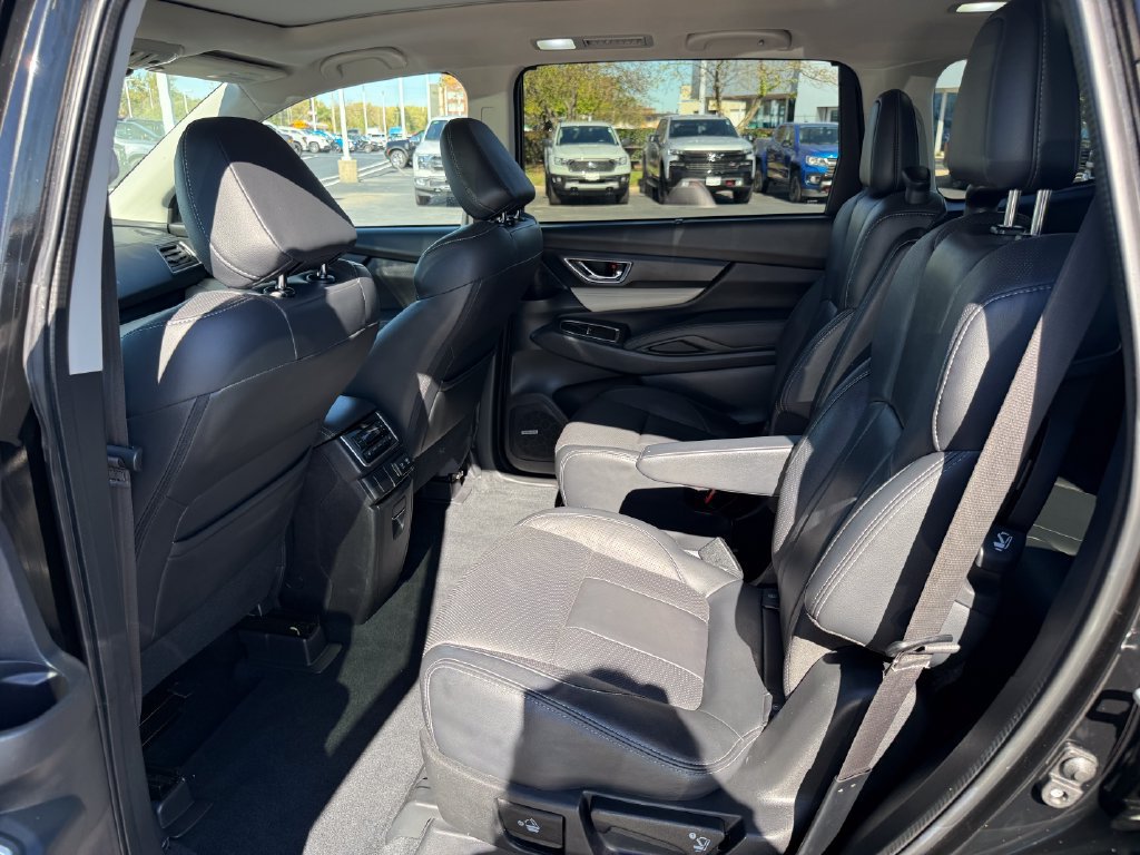 Used 2021 Subaru Ascent Limited w/ Technology Package AWD/4WD image 19