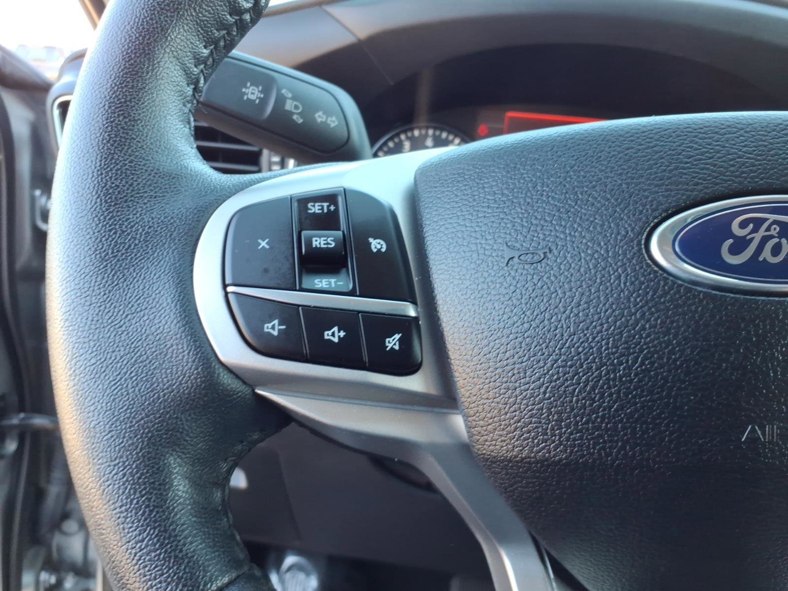 Certified 2024 Ford Explorer XLT w/ Equipment Group 202A image 15