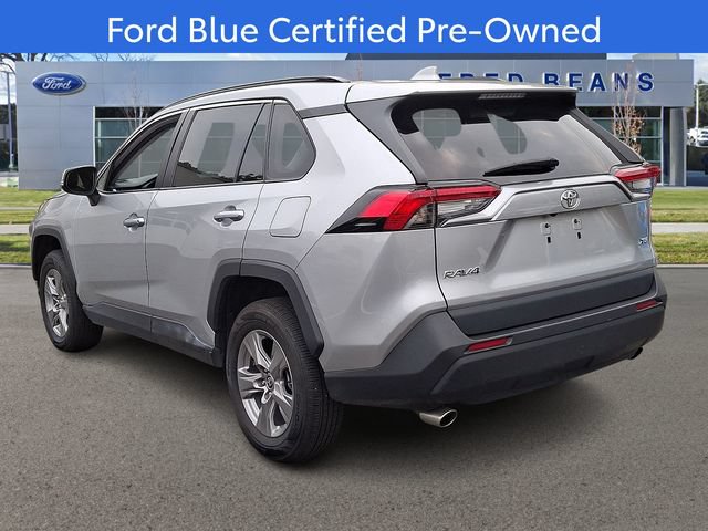 Used 2024 Toyota RAV4 XLE FWD image 5