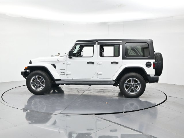 Used 2018 Jeep Wrangler Unlimited Sahara AWD/4WD image 7