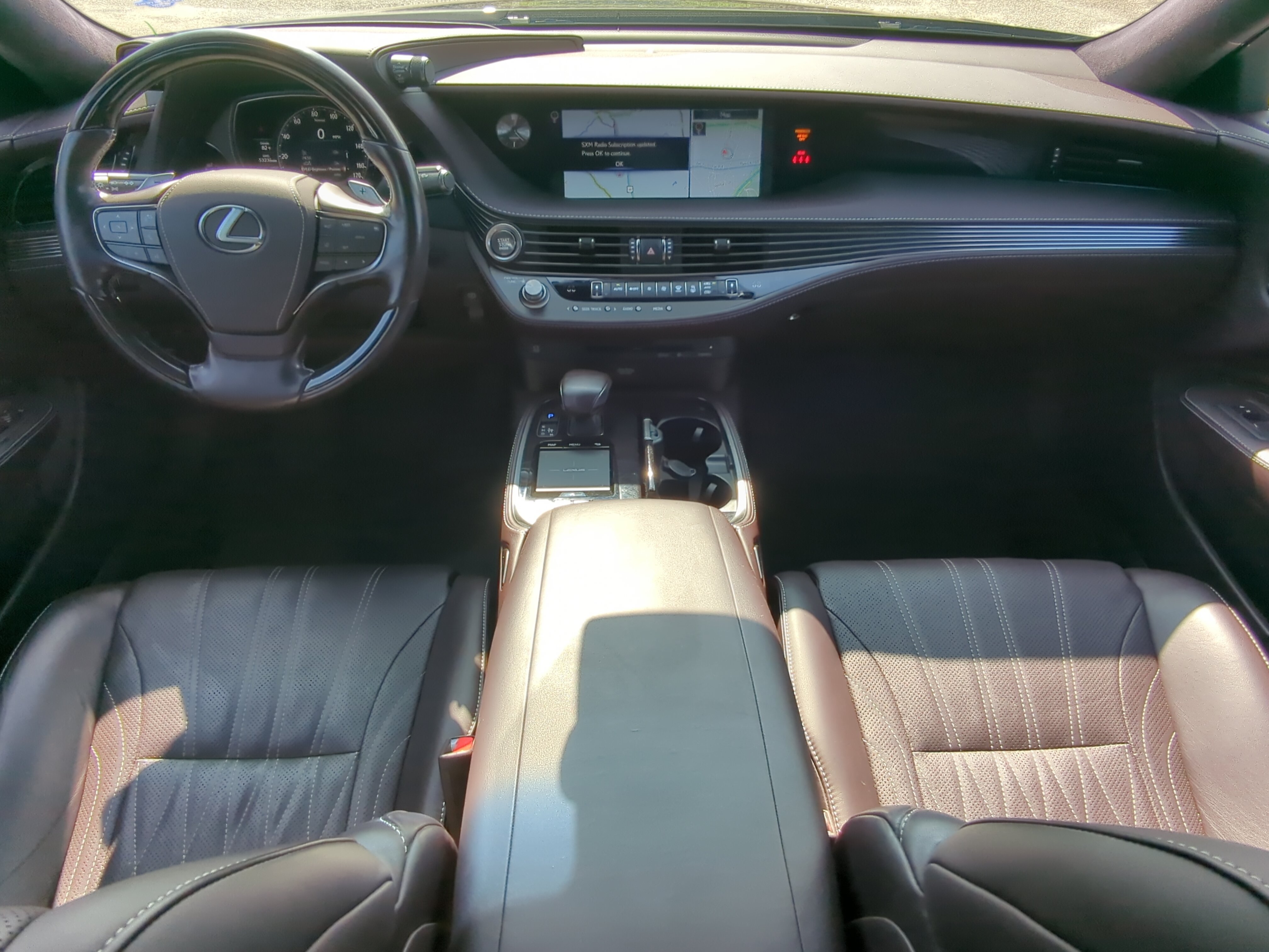 Used 2018 Lexus LS 500 AWD w/ Luxury Package image 12