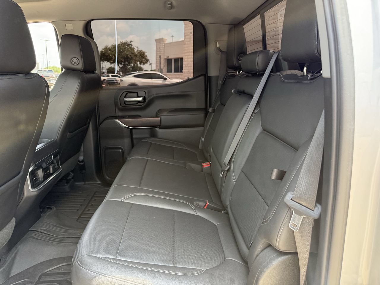 Used 2019 GMC Sierra 1500 SLT w/ SLT Premium Plus Package AWD/4WD image 26