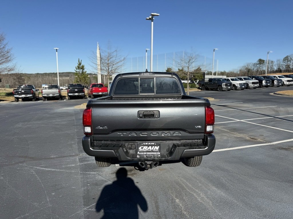 Used 2023 Toyota Tacoma SR image 4